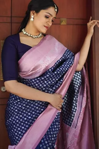 Blue silk blend banarasi saree with unstitched blouse piece