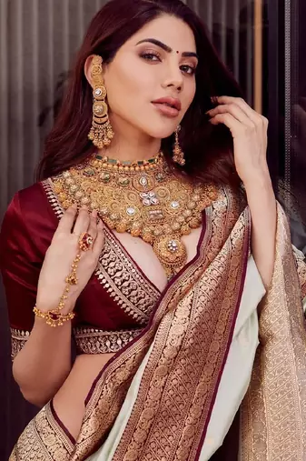 Pista maroon silk blend banarasi saree with unstitched blouse piece