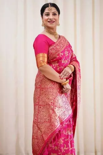 Pink silk blend banarasi saree with unstitched blouse piece