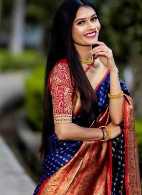 Blue red silk blend banarasi saree with unstitched blouse piece 4