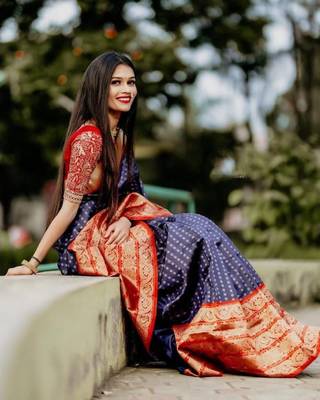 Blue red silk blend banarasi saree with unstitched blouse piece 5