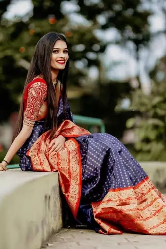 Blue red silk blend banarasi saree with unstitched blouse piece