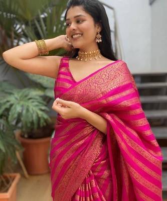 Pink silk blend banarasi saree with unstitched blouse piece 1