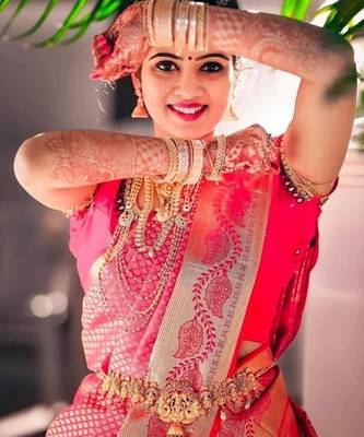 Pink silk blend banarasi saree with unstitched blouse piece 2