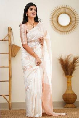 White silk blend banarasi saree with unstitched blouse piece 2