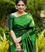 Green silk blend banarasi saree with unstitched blouse piece