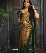 Green silk blend banarasi saree with unstitched blouse piece