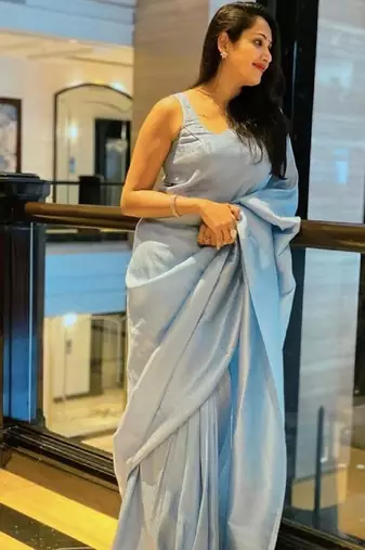 Sky blue silk blend banarasi saree with unstitched blouse piece