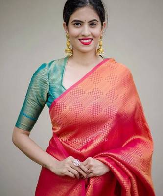 Red silk blend banarasi saree with unstitched blouse piece 1