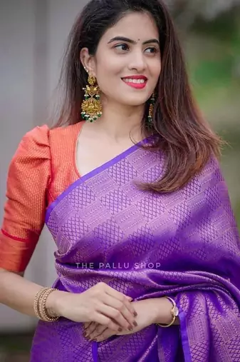 Purple silk blend banarasi saree with unstitched blouse piece