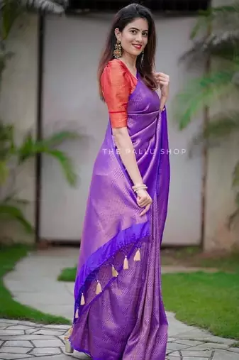 Purple silk blend banarasi saree with unstitched blouse piece