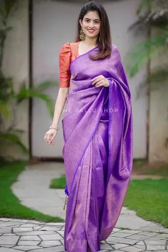 Purple silk blend banarasi saree with unstitched blouse piece