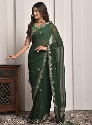 Green hand embellished pittan work chiffon saree 4