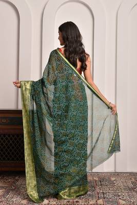 Green elegant bandhani georgette saree 4