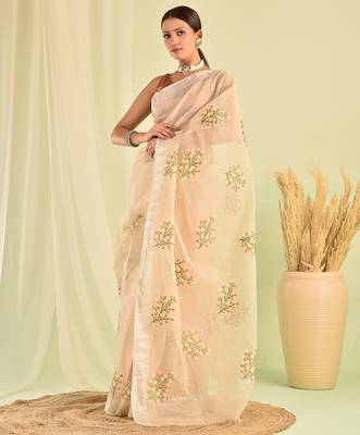 Beige hand embroidered floral kota doria saree 3