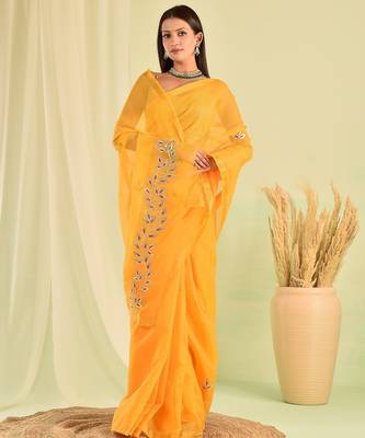 Yellow kota doria gota patti saree 4