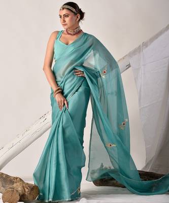 Taupe gota patti kota doria saree 4