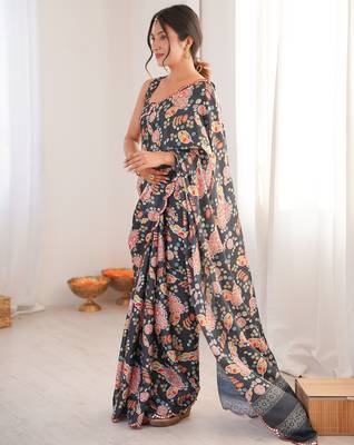Chiffon digital print scallped border foil mirror work saree 3