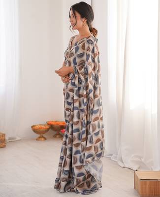 Chiffon digital print scallped border foil mirror work saree 2