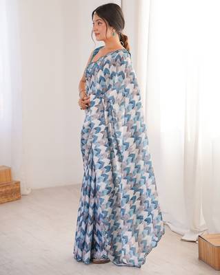 Chiffon digital print scallped border foil mirror work saree 4