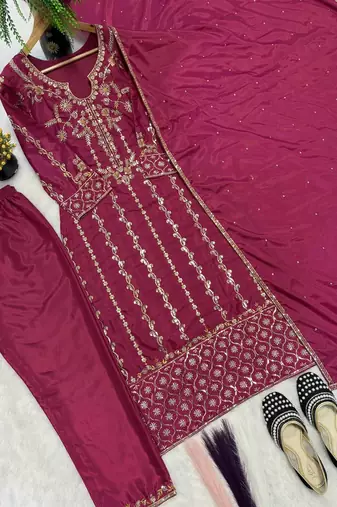 Women   s pink embroidered kurta set with dupatta