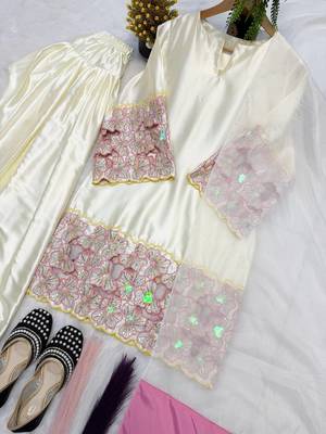 Designer ivory kurta palazzo set with pink floral lace work 5