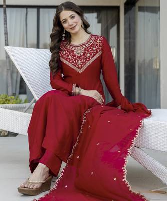 Redwomen s embroidered vichitra silk anarkali kurta set with dupatta flared ethnic suit for festive 3