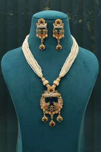 multicolor beaded meenakari matte gold necklace set