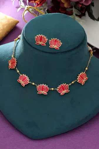 pink enamel lotus motif gold chain necklace set