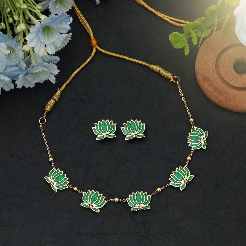 Green color meenakari necklace set