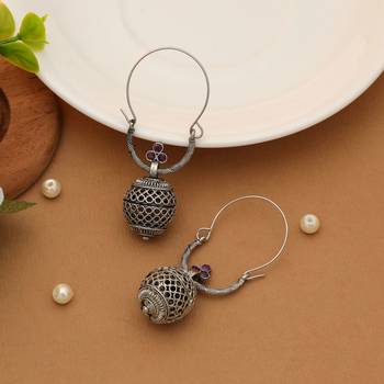 silver alloy earrings with oxidised stone drop work 1