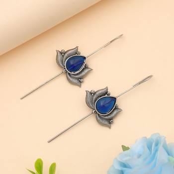 blue alloy ear cuff with glass stone drop style 1