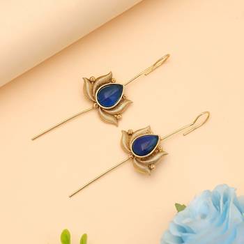 blue alloy ear cuff with gold plated stone work 1