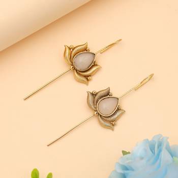 off white alloy ear cuff with glass stone design 1