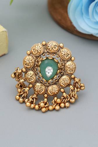 Pista green color matte gold rings