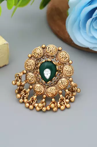 Green color matte gold rings