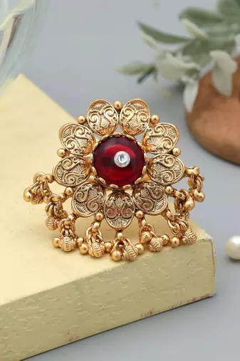 Red color matte gold rings