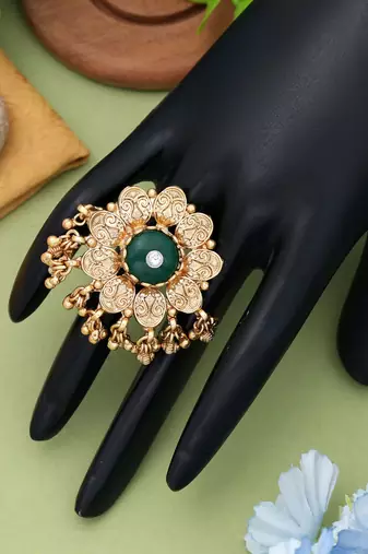 green alloy ring with matte finish stone work