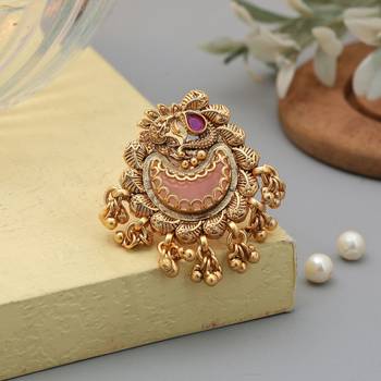 pink alloy ring with matte finish stone work 1