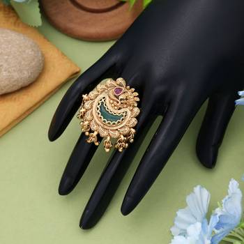 pista green alloy ring with glass stone matte work 2