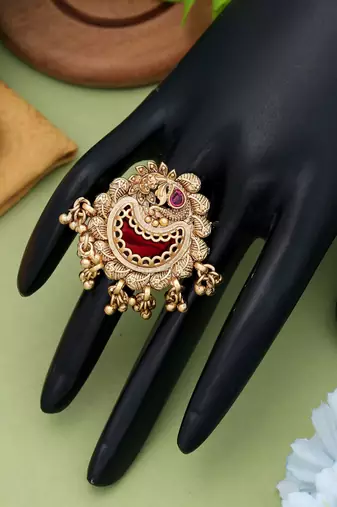 red alloy ring with adjustable gold stone design