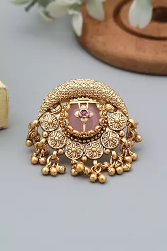 Pink color matte gold rings