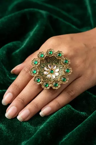 green alloy big ring with matte gold stone work