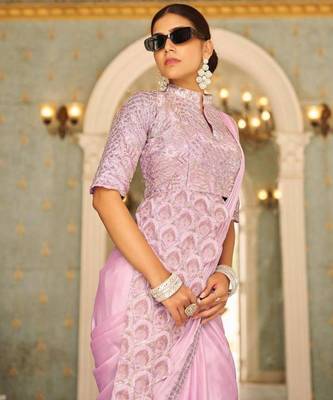 lilac silk blend pre-stitched saree 2