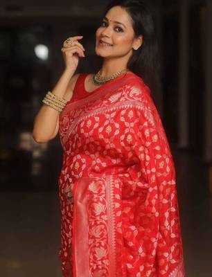 Red banarasi art silk saree 3