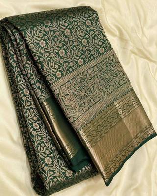 Green kanchipuram style art silk  saree 2