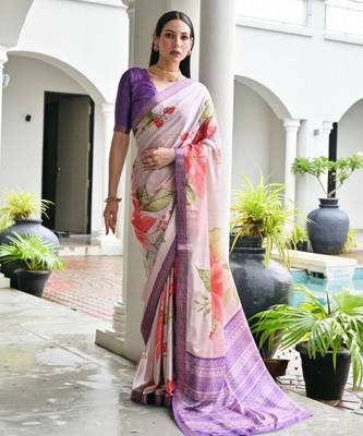 Purple silk blend floral printed saree 3