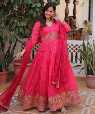 Pink color beautiful ceremonial gown for ethnic stylish looks 5