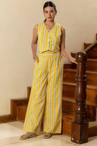 Yellow color beautiful girlie top bottom set for stylish party looks