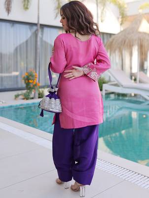 Alluring Pink Zari Work Viscose Traditional Salwar Kameez 7